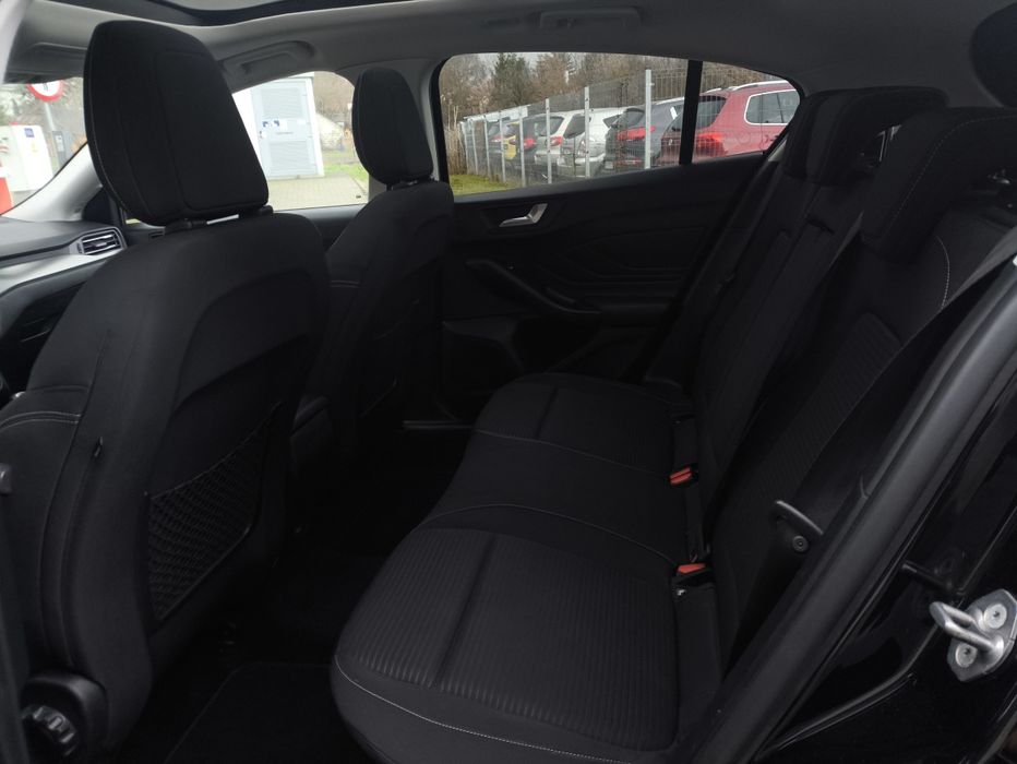 Ford Focus mk4 1,5 tdci 120 KM z Niemiec, bogata wersja!