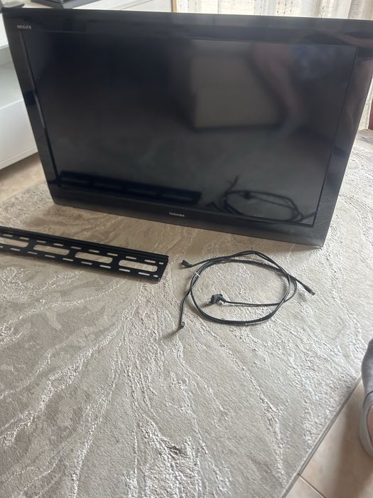 TV LCD Regza Toshiba