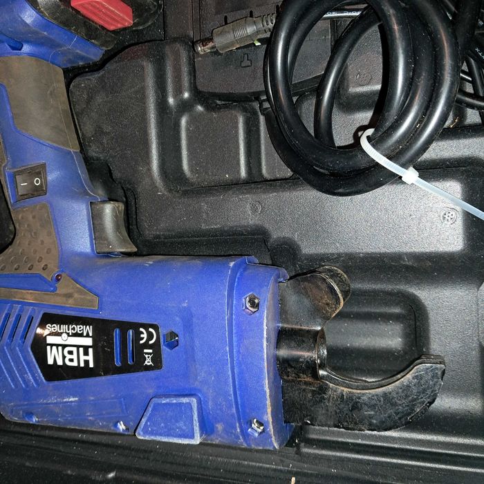 Bezprzewodowa wiązarka do drutu HBM 10,8 V 4000 mAh