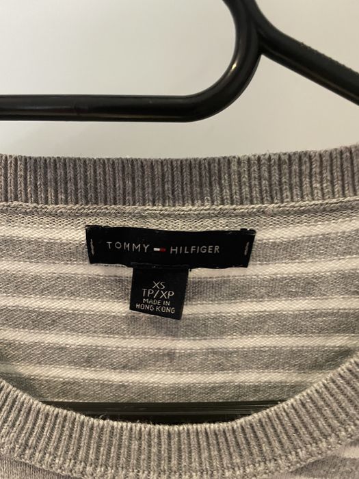 Sweter w paski Tommy Hilfiger S