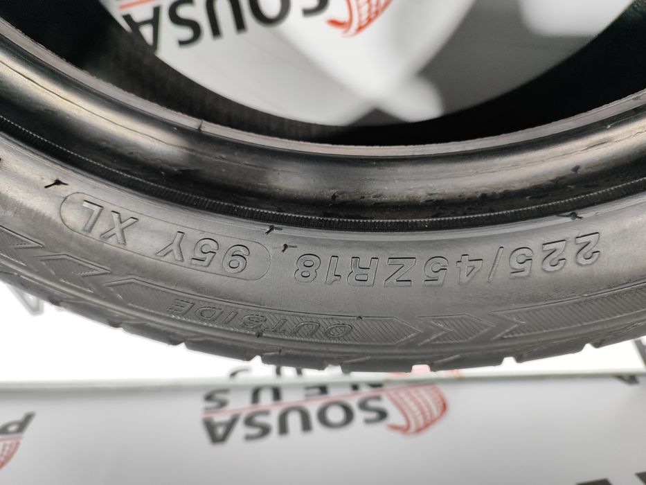 2 pneus semi novos 225-45R18 Sailun - Oferta dos Portes