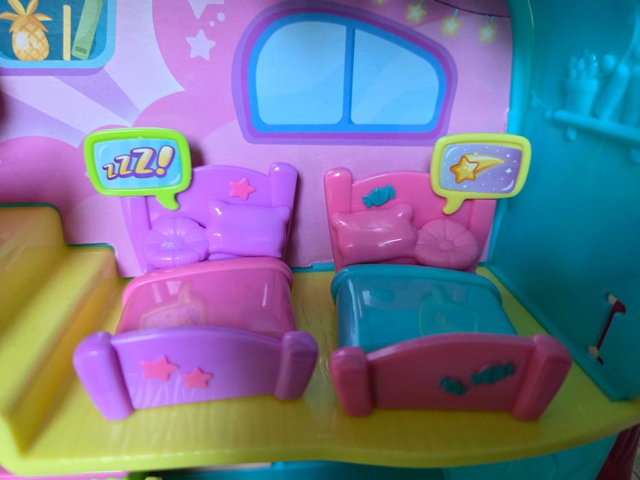 Domek moji pops house party