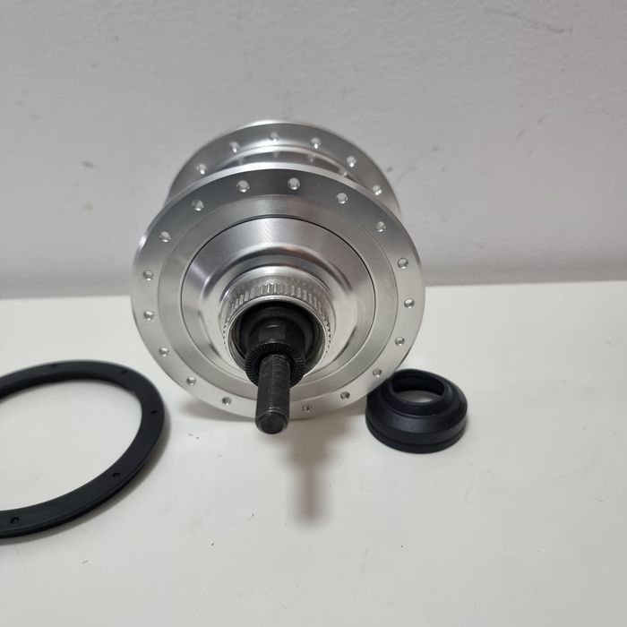 Nowa orginał PIASTA SHIMANO ALFINE 8 SG-S501 otworów 36 srebrna NOWA