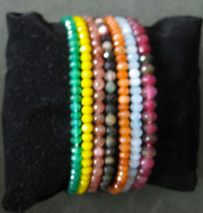 Pulseiras de Contas de Vidro Facetadas NOVAS - cores diversas