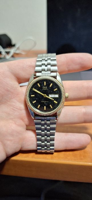 Zegarek QUARTZ Q&Q Datownik Wodo odporny