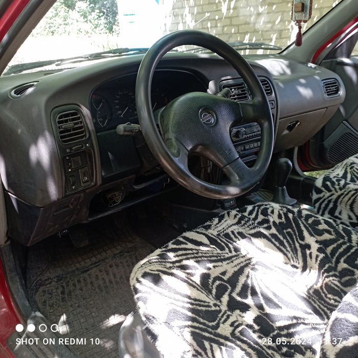Продам Ніссан Прімера п10 Хечбек