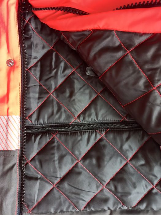 Новая зимняя рабочая мужская куртка. Размер L.