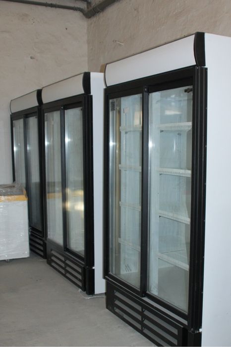 Однодверний холодильник, барний холодильник, для напоїв, сирів, пива.