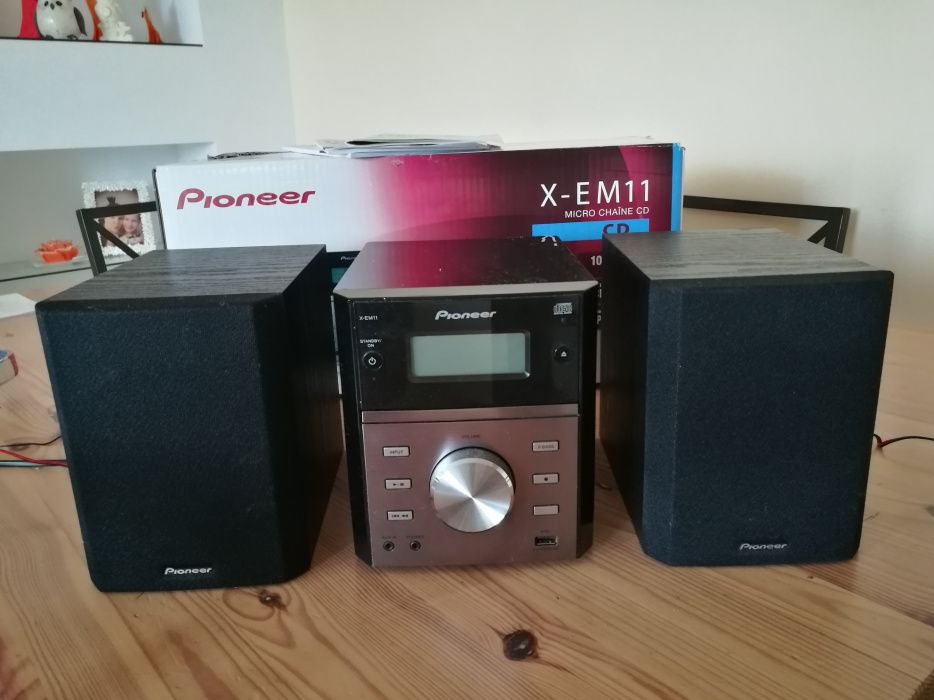 Wieża Pioneer CD USB MP3