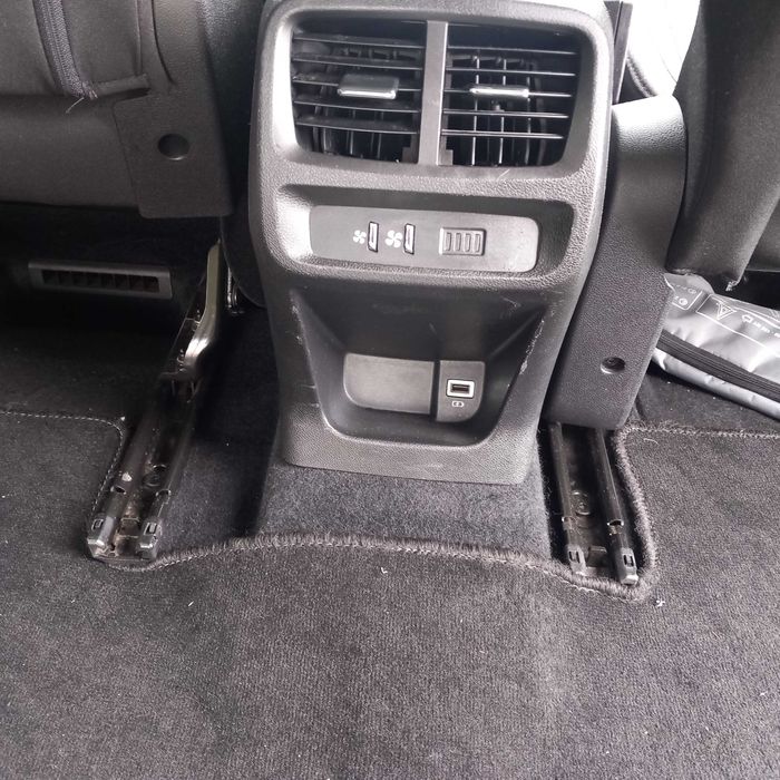 Peugeot rifter diesel Adaptada