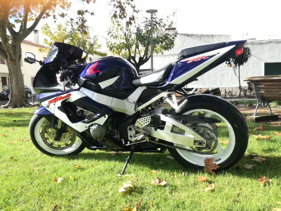 Honda CBR 900 RR 929 Fireblade
