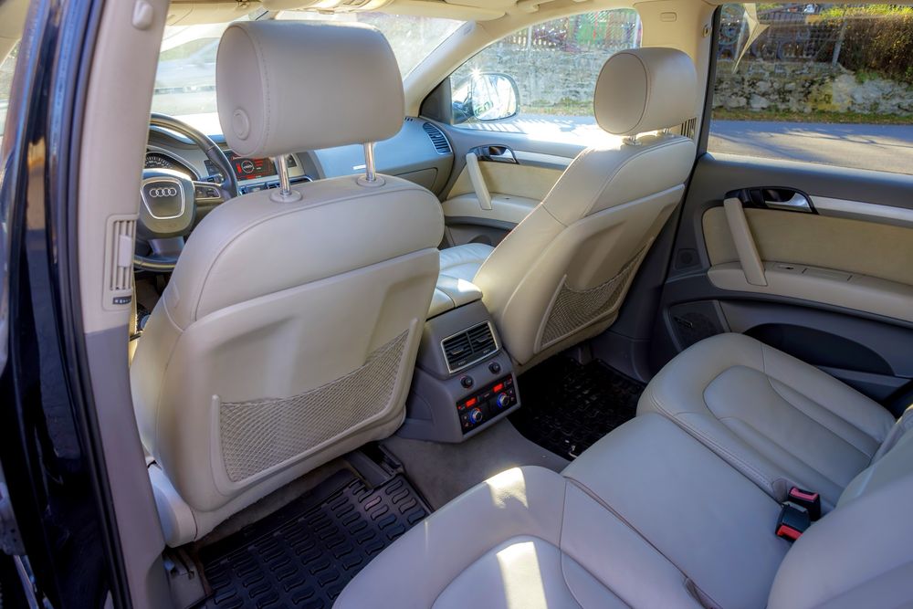 Audi Q7 3.0 TDI z polskiego salonu! Doinwestowany