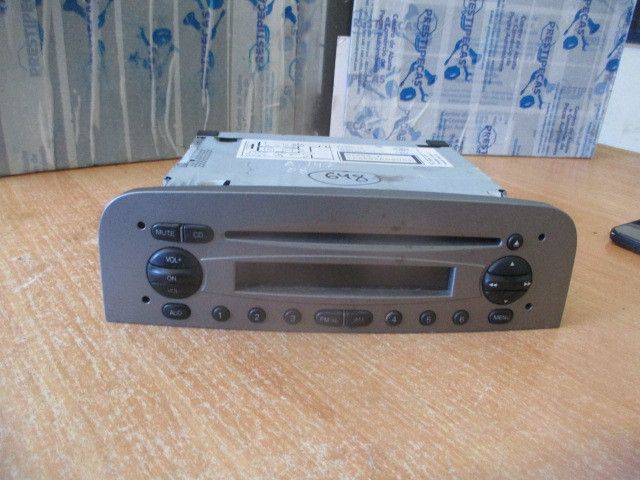 Rádio / auto-rádio ALFA ROMEO 147 (937_)