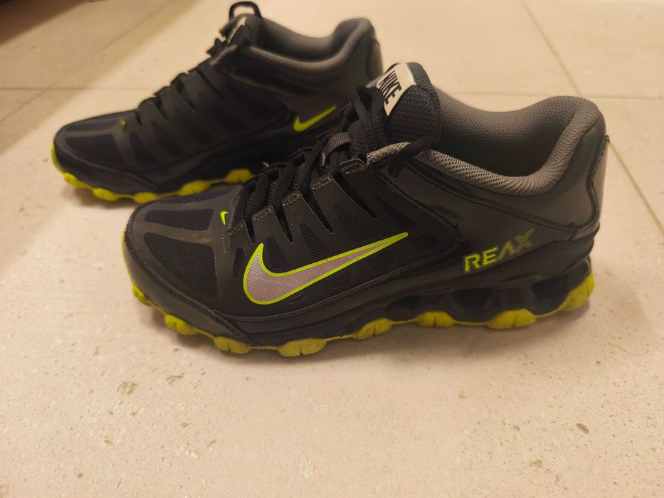 Buty Nike Reax 8 TR rozm. 39 (jak nowe)