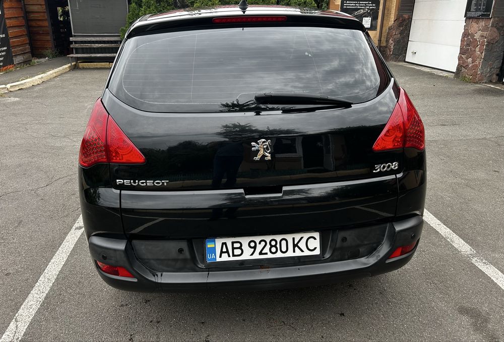 Продам Пежо 3008 1.6 HDI 2011