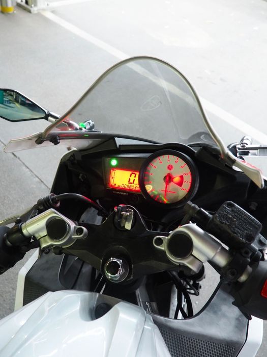 Yamaha yzf r125 2012