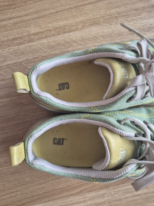 Cat 39 trampki na wiosnę