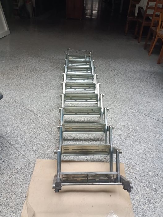 Escada retrátil 250x42