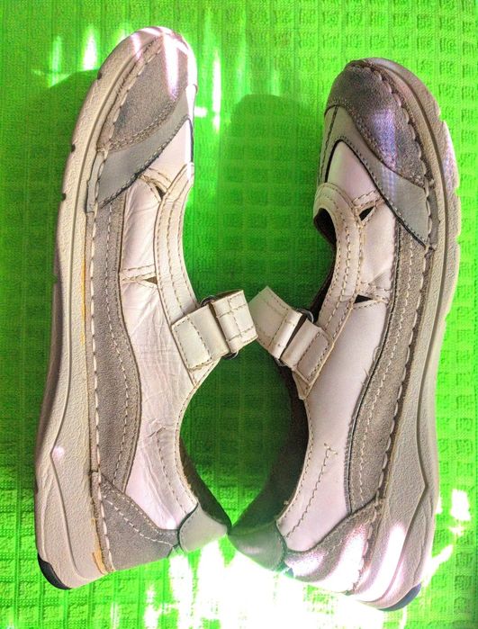 Женская летняя обувь 39 размер 25 см кеды шузы кроксы Skechers