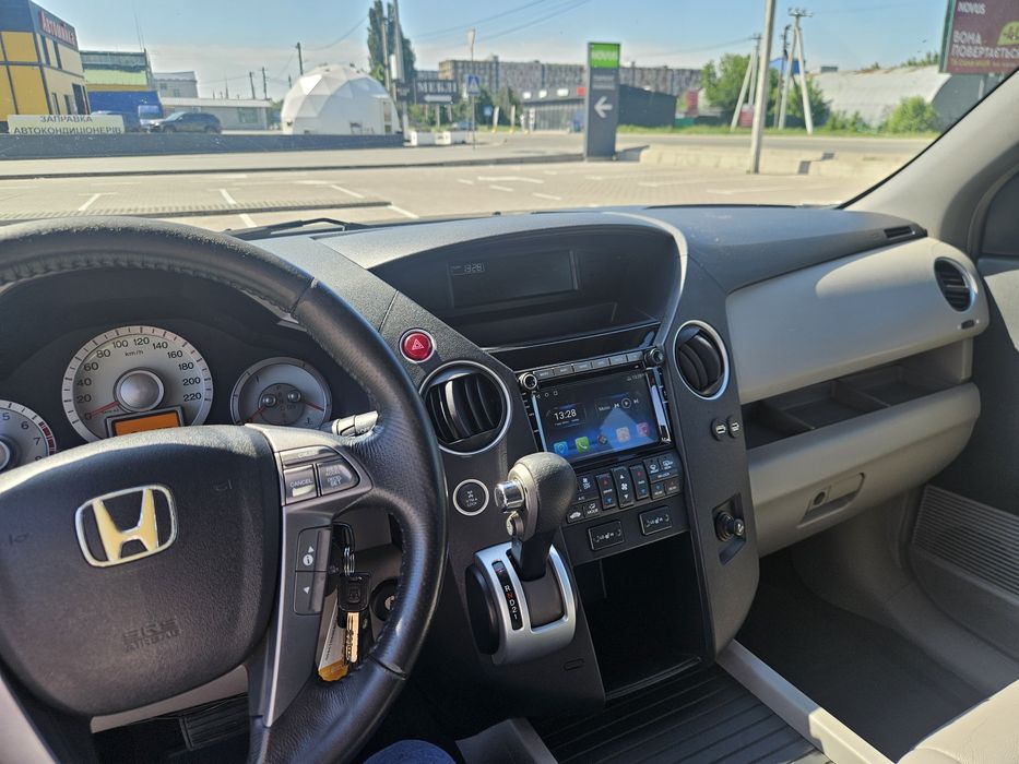 Продам автомобіль Honda Pilot 2010 Перший власник, в рідній фарбі