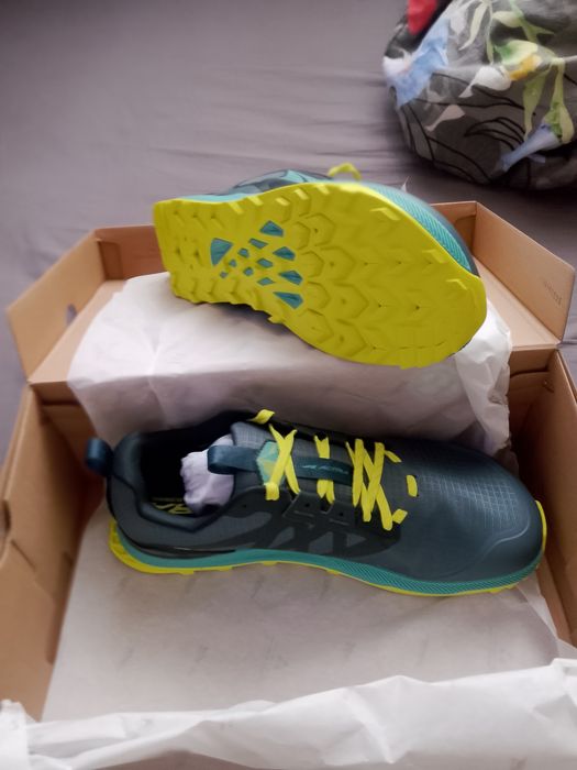 Altra lone peak 8