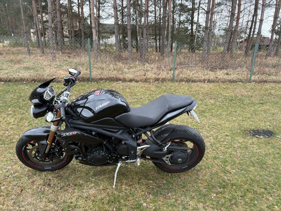 Triumph Speed Triple 1050 cm3