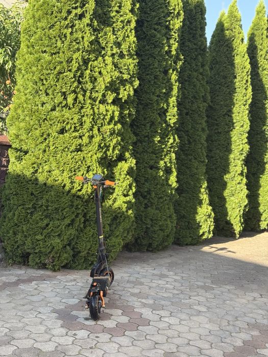 Продається електросамокат