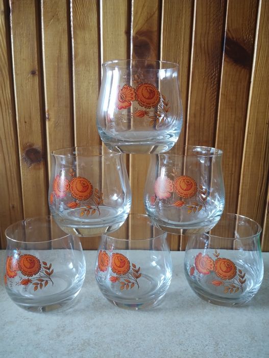 Komplet 6 szklanek z czasów PRL-u