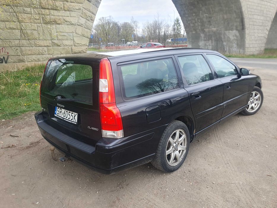 Samochód VOLVO V70 2.4 PB/LPG
