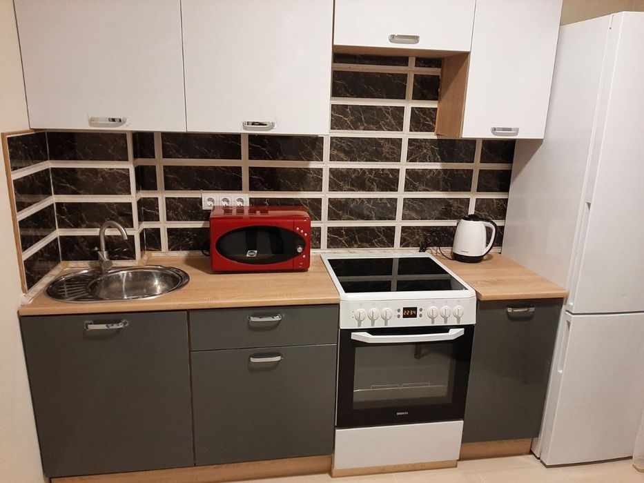 Сдам студию для 1-2 человек 5 мин метро Вырлица Без риелторских!