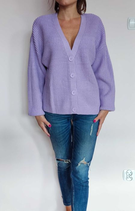 Nowy sweter zapinany na guziki w kolorze liliowym, rozmiar L