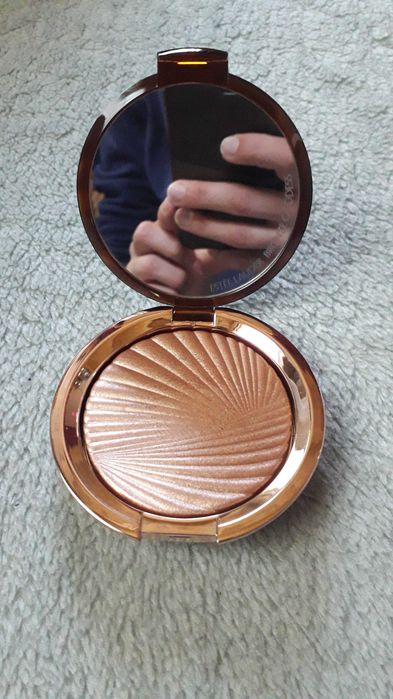 Estee Lauder rozświetlacz bronze goddess modern mercury