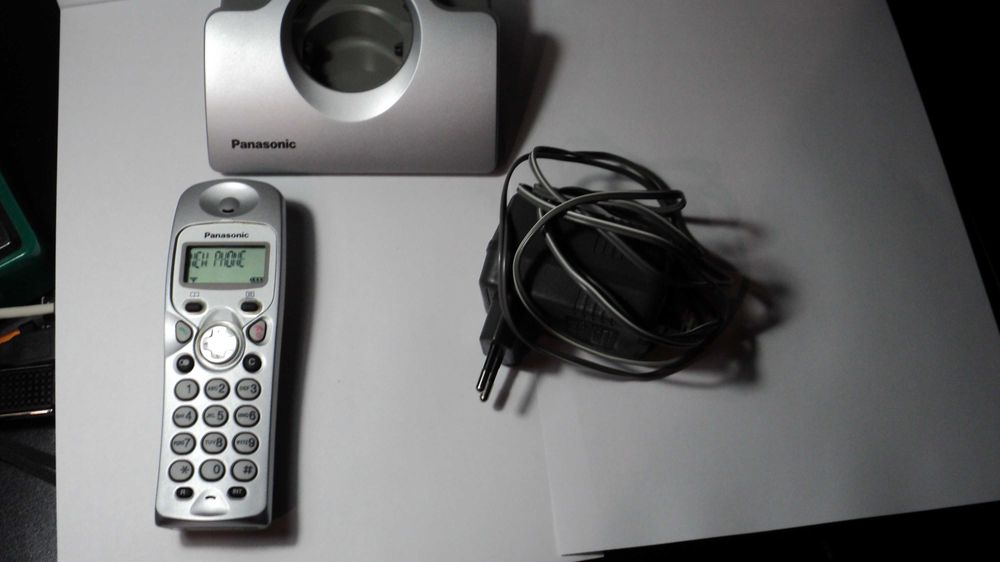 Продам цифровой беспроводной телефон Panasonik KX - A 141 б/у