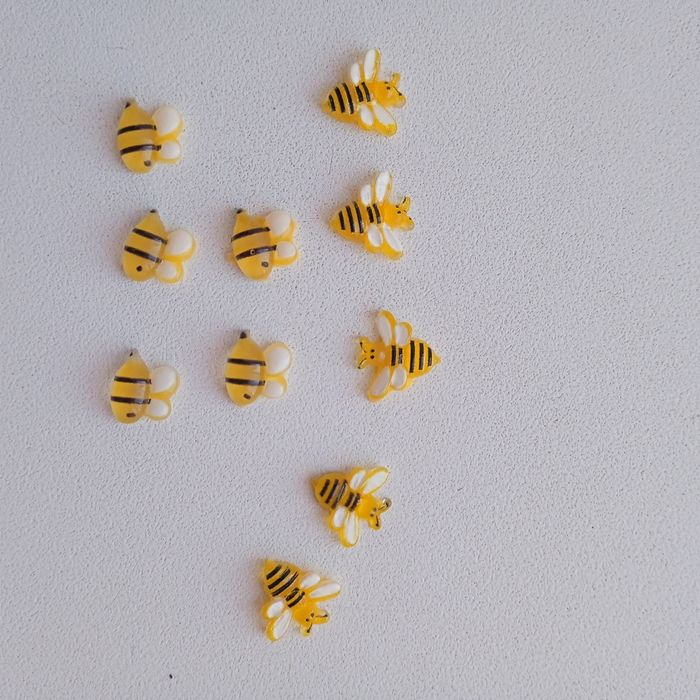 Бджілка, квіточки, сонечко,декор