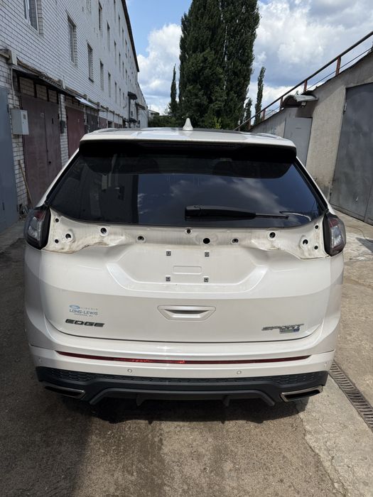 В разборе ford edge sport 2017 год 108 тыс км максимальная комплектаци