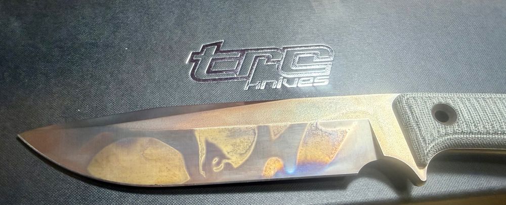 Nowynóż TRC Knives Apocalypse Apocalyptic Black Canvas Micarta Limited