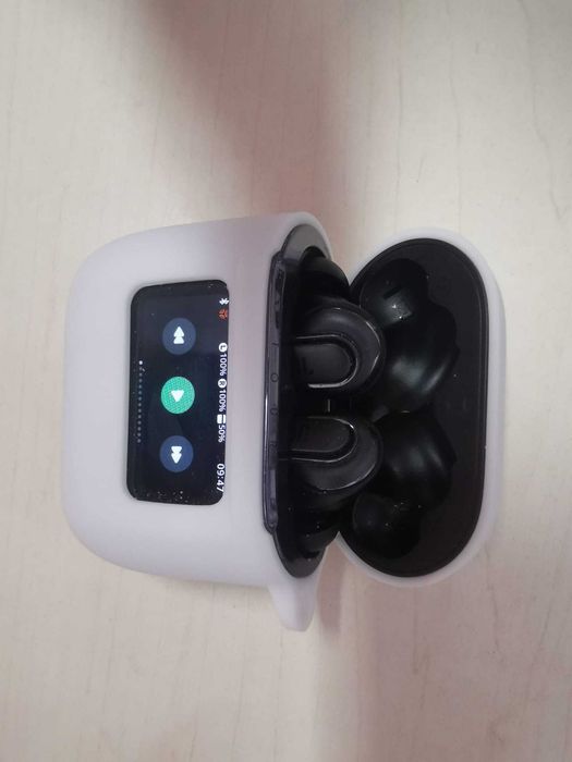 Earbuds JBL Tour Pro 2