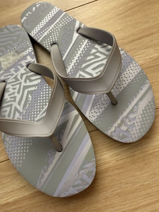 Шлепанці вʼєтнамки Reebok 35,5-36