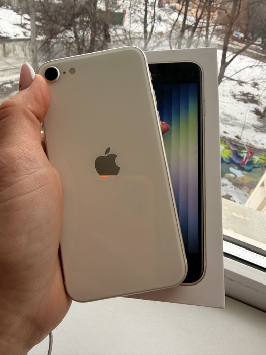 Iphone SE 2022 память 64, 3-е поколение, торг.