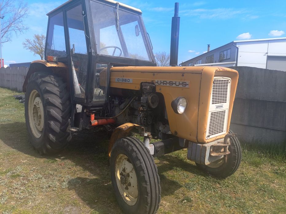 Ciągnik traktor c-360p