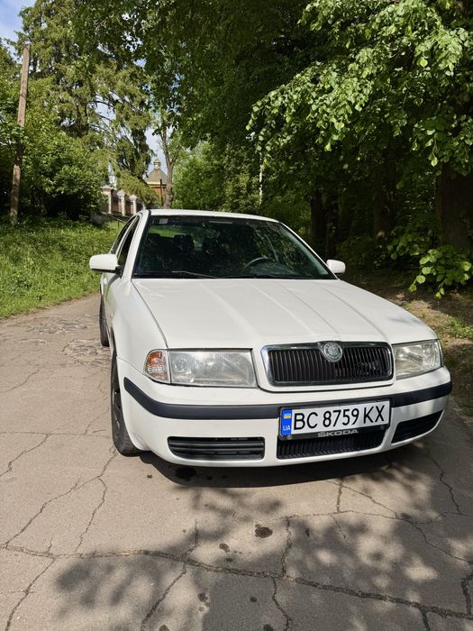 Продам шкоду актавія тур 2010р