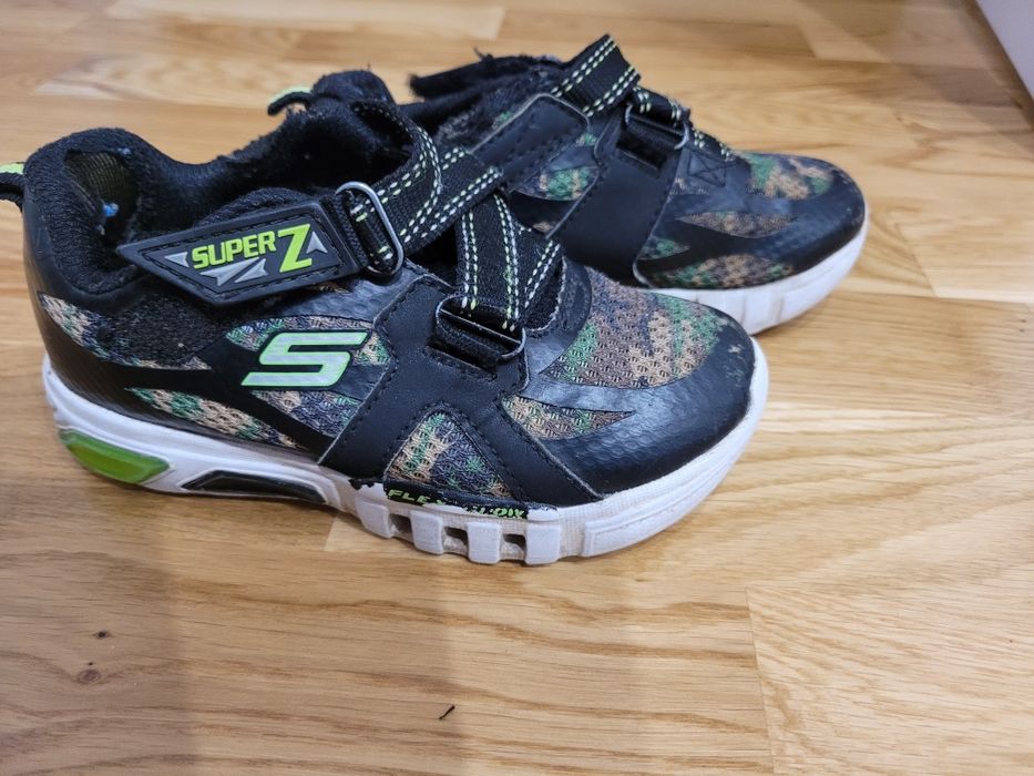 Skechers 26, świecące