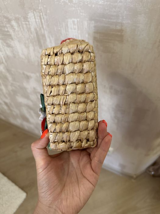 Продам красивую летнюю, пляжную сумочку