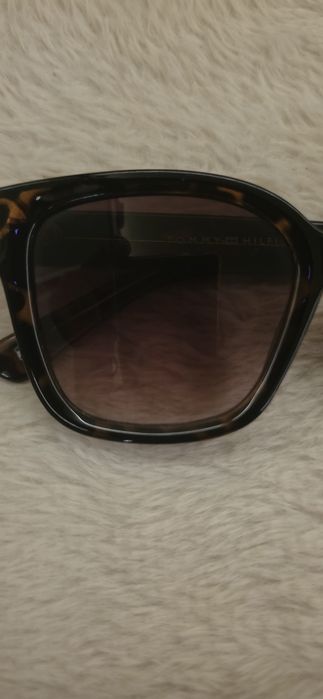 Damskie okulary przeciwsłoneczne  Tommy Hilfiger OL635