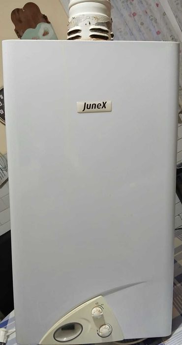 Esquentador Junex com pouco uso