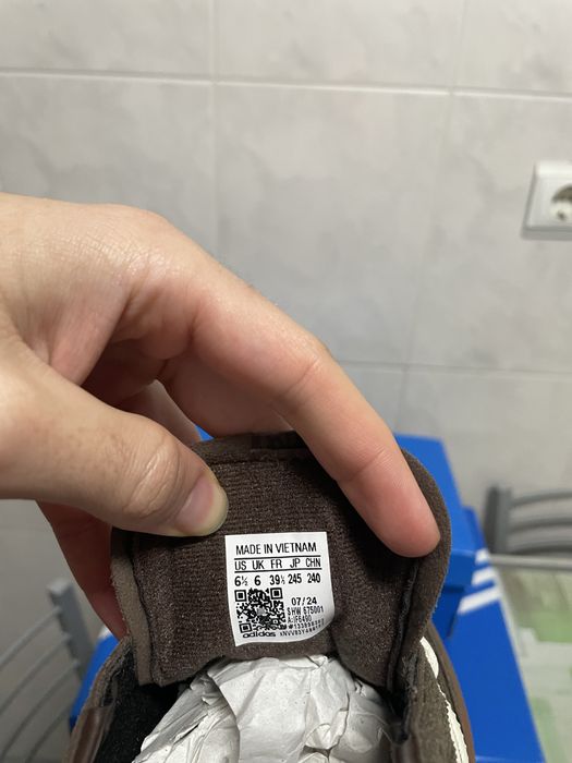 Adidas Spezial novas