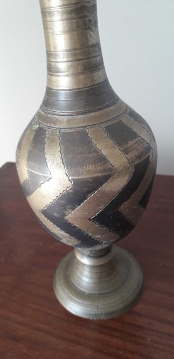 Jarra em metal, tipo jarra japonesa