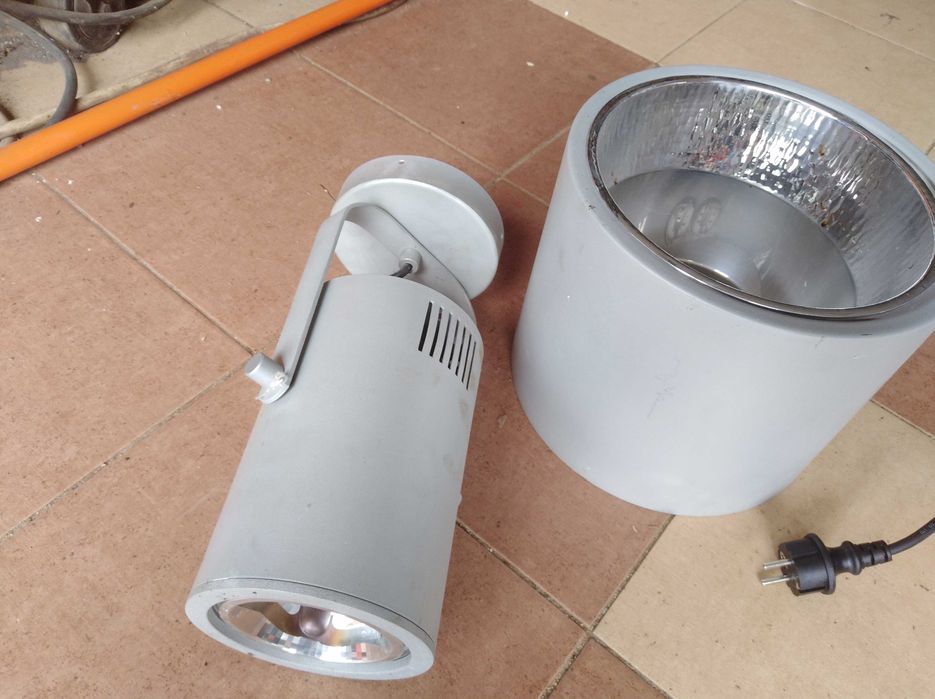 Lampa oprawa oswietleniowa