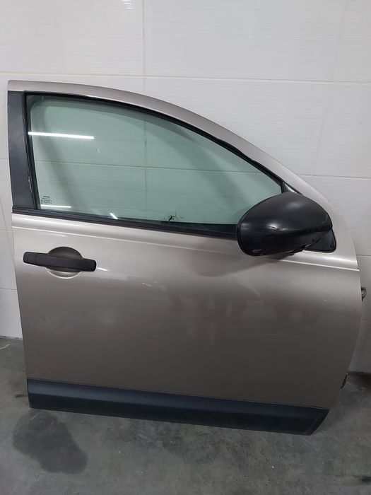 Двері переднє/задні Nissan Qashgai j10 1.5 2007-2013