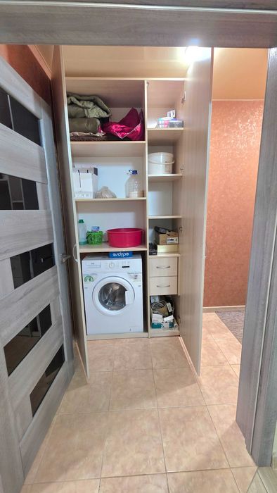 2-кімнатна квартира по вул.Леонтовича. (р-н) Стадіону